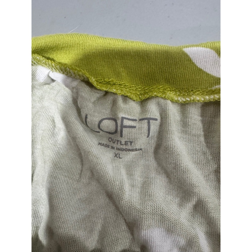 Loft Outlet Womens XL Green White Floral Sleeveless Rayon Blouse Tank Top - Picture 2 of 4